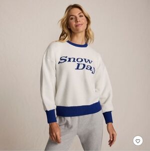 Lands' End Women's White and Blue 'Snow Day' Sweater